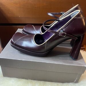 Barbara Bucci Dark Burgundy Heels original Box Size 8